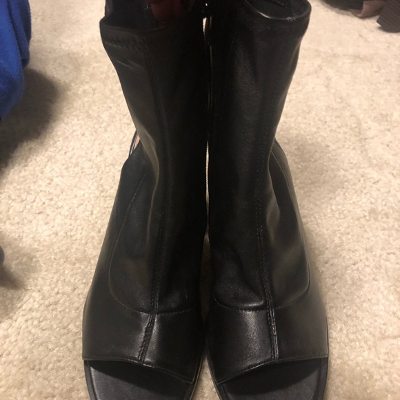 Steve Madden open toe heels - Picture 2 of 5